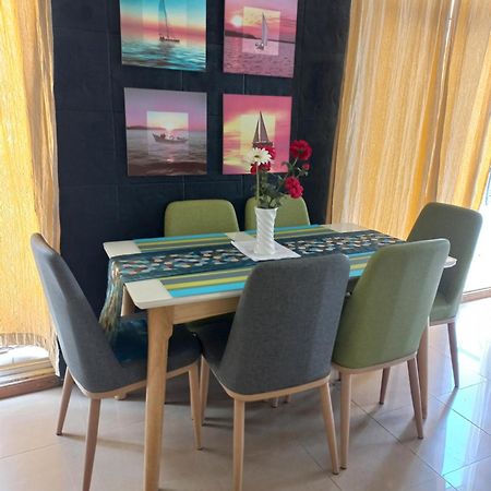 Krishangel Beach Apartment Flic-en-Flacq Kamer foto